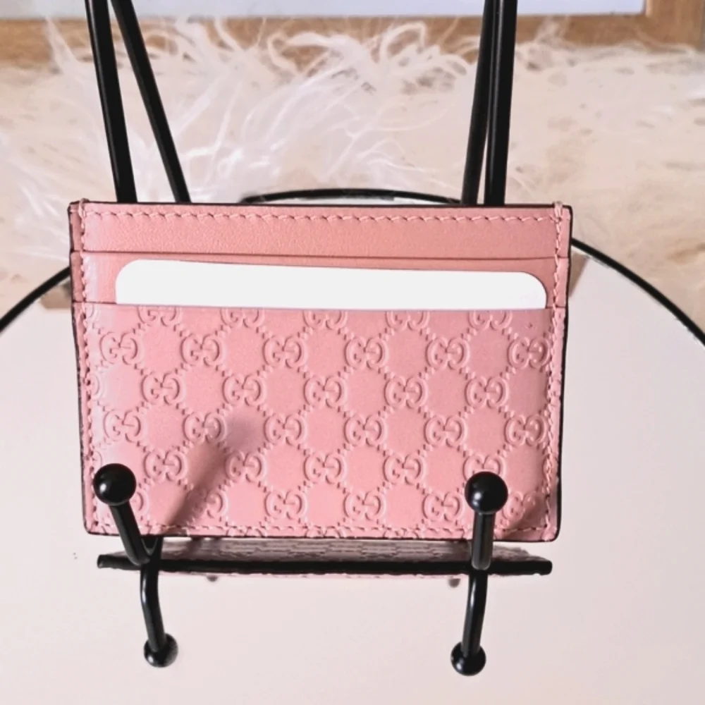 Gucci Microguccissima Card Holder Soft Pink  New